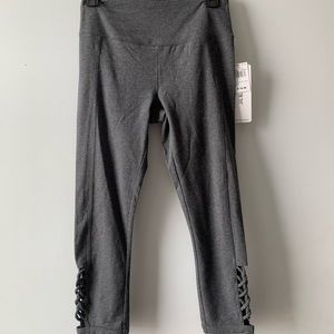 RBX LIVE. LIFE. ACTIVE Capri Leggings